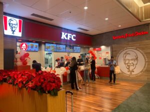 Leia mais sobre o artigo Goiânia recebe a primeira loja do KFC na cidade
