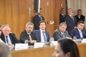 Leia mais sobre o artigo Daniel Vilela representa governador Caiado em reunião com Lula: “Reafirmamos o apoio à democracia”