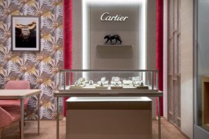 Leia mais sobre o artigo <em>Cartier exclusiva na Danglar Joias e Relógios</em>