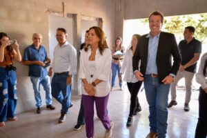 Leia mais sobre o artigo <em>Gracinha Caiado visita obras do Estado em Quirinópolis</em>