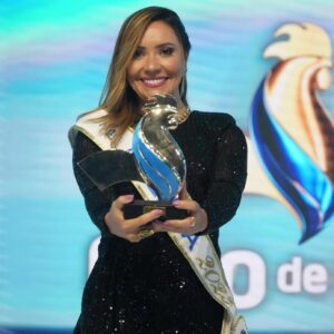 Leia mais sobre o artigo Excelência em Proteção Financeira: Luciana Machado recebe o Prêmio Galo de Ouro pela 2º vez consecutiva