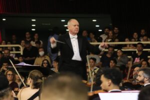 Leia mais sobre o artigo <em>Orquestra Filarmônica de Goiás abre Temporada 2024 nesta sexta</em>