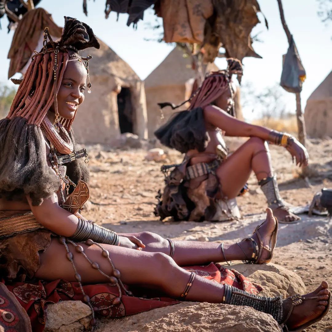 Você está visualizando atualmente Himbas uma Etnia Impressionante