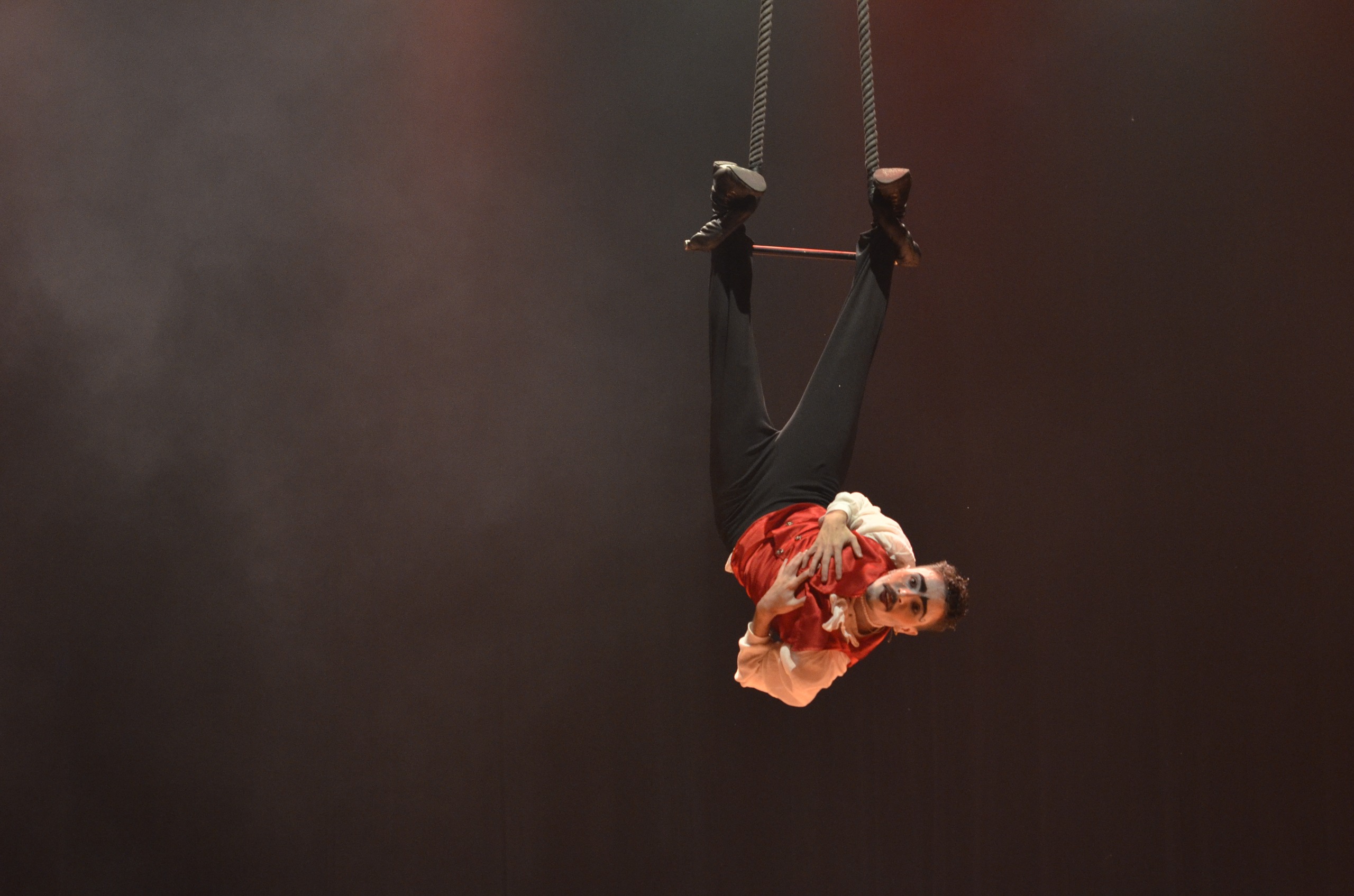 Você está visualizando atualmente <em>Circo Basileu França apresenta espetáculo em Goiânia</em>