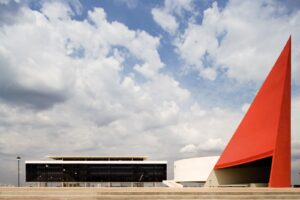 Leia mais sobre o artigo Centro Cultural Oscar Niemeyer será Palco do  Festival TIM Music, em Goiânia