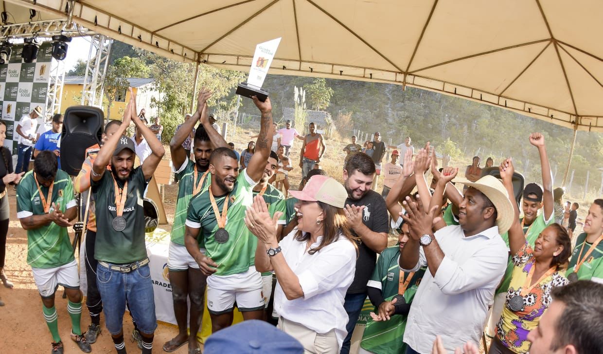 No momento, você está visualizando Gracinha Caiado participa da Copa Quilombola