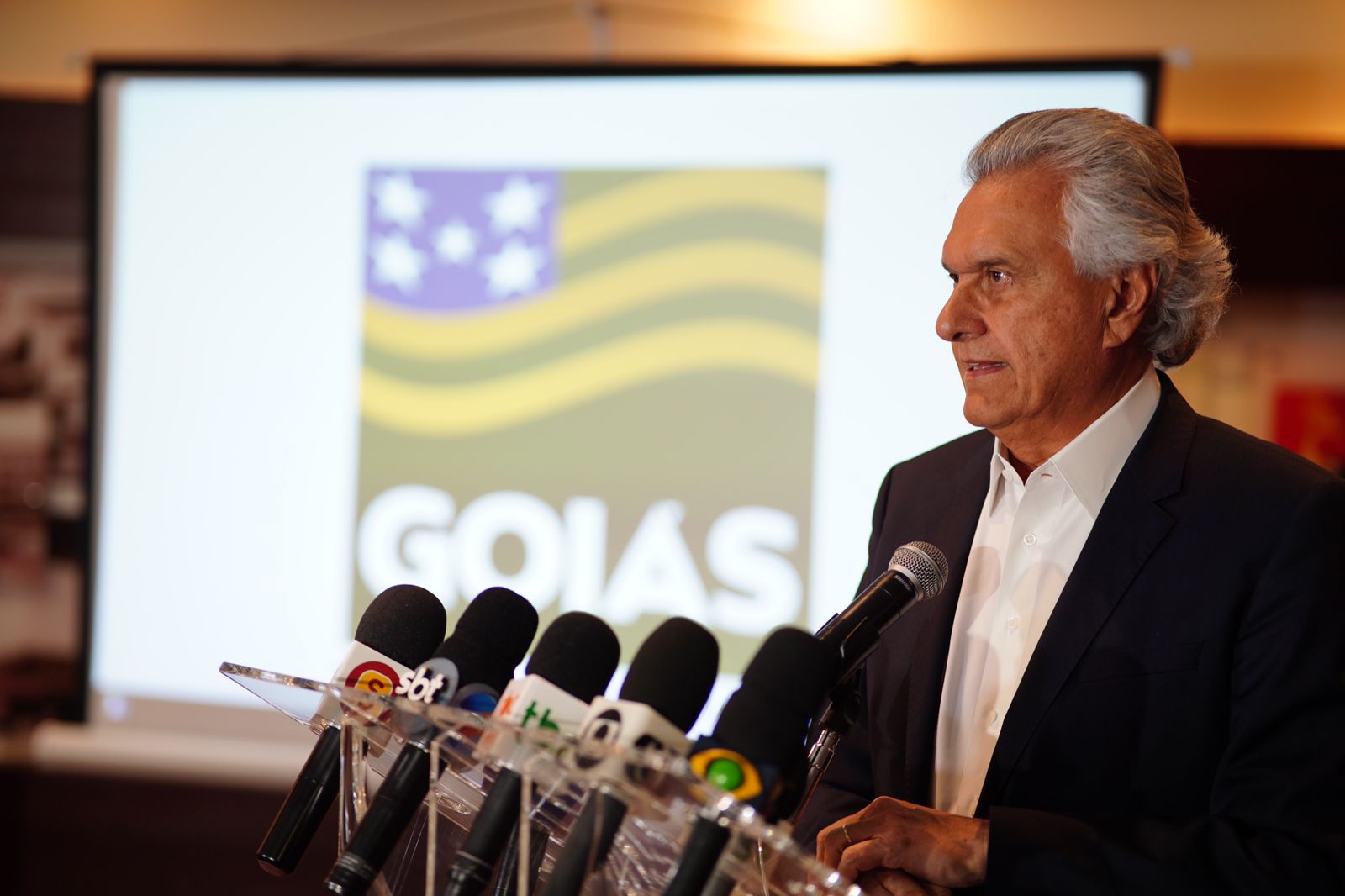 No momento, você está visualizando Caiado anuncia redução para 17% do ICMS em Goiás