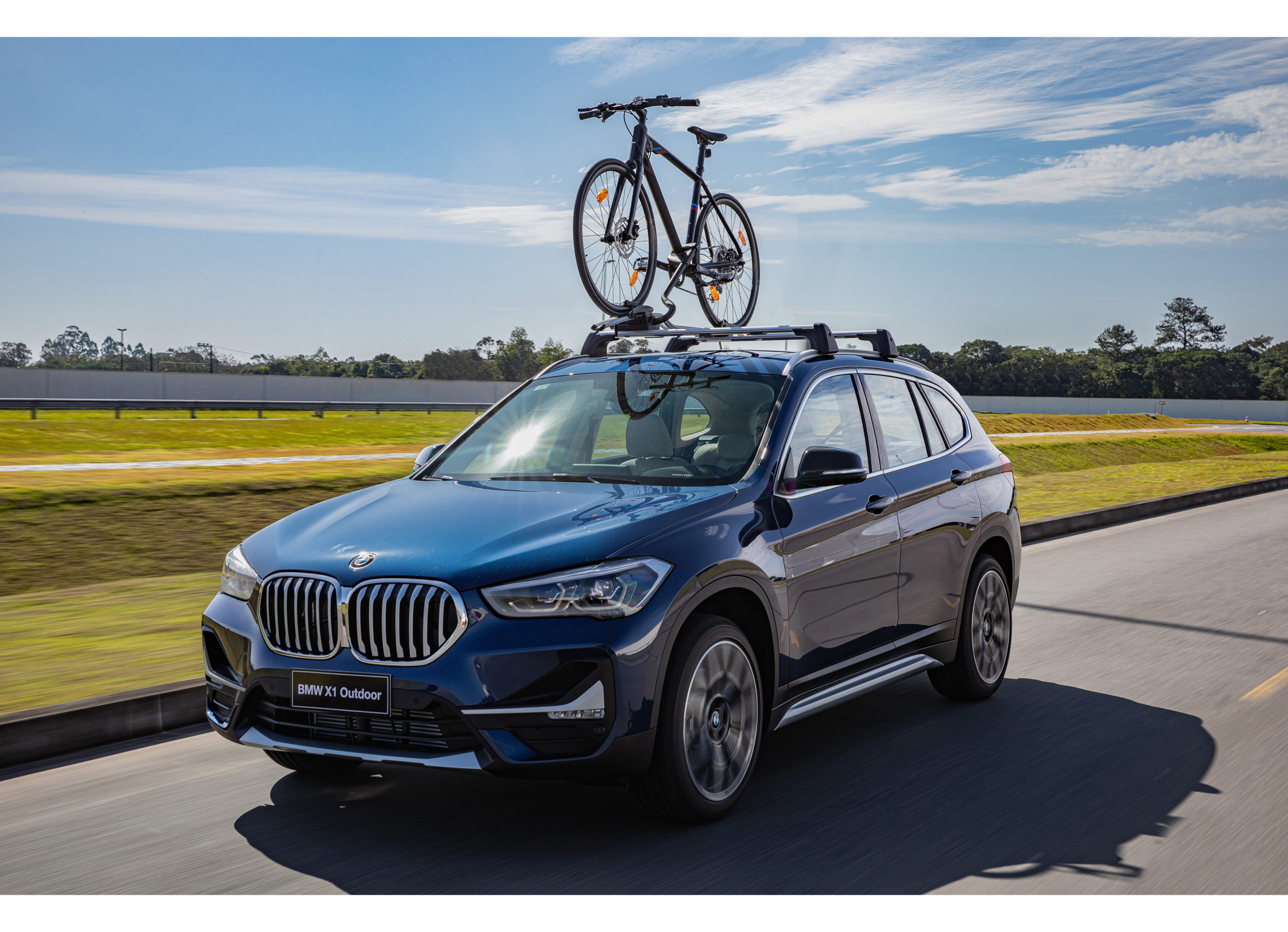 Você está visualizando atualmente BMW X1 Outdoor é a nova edição especial limitada do SAV Premium mais vendido do Brasil