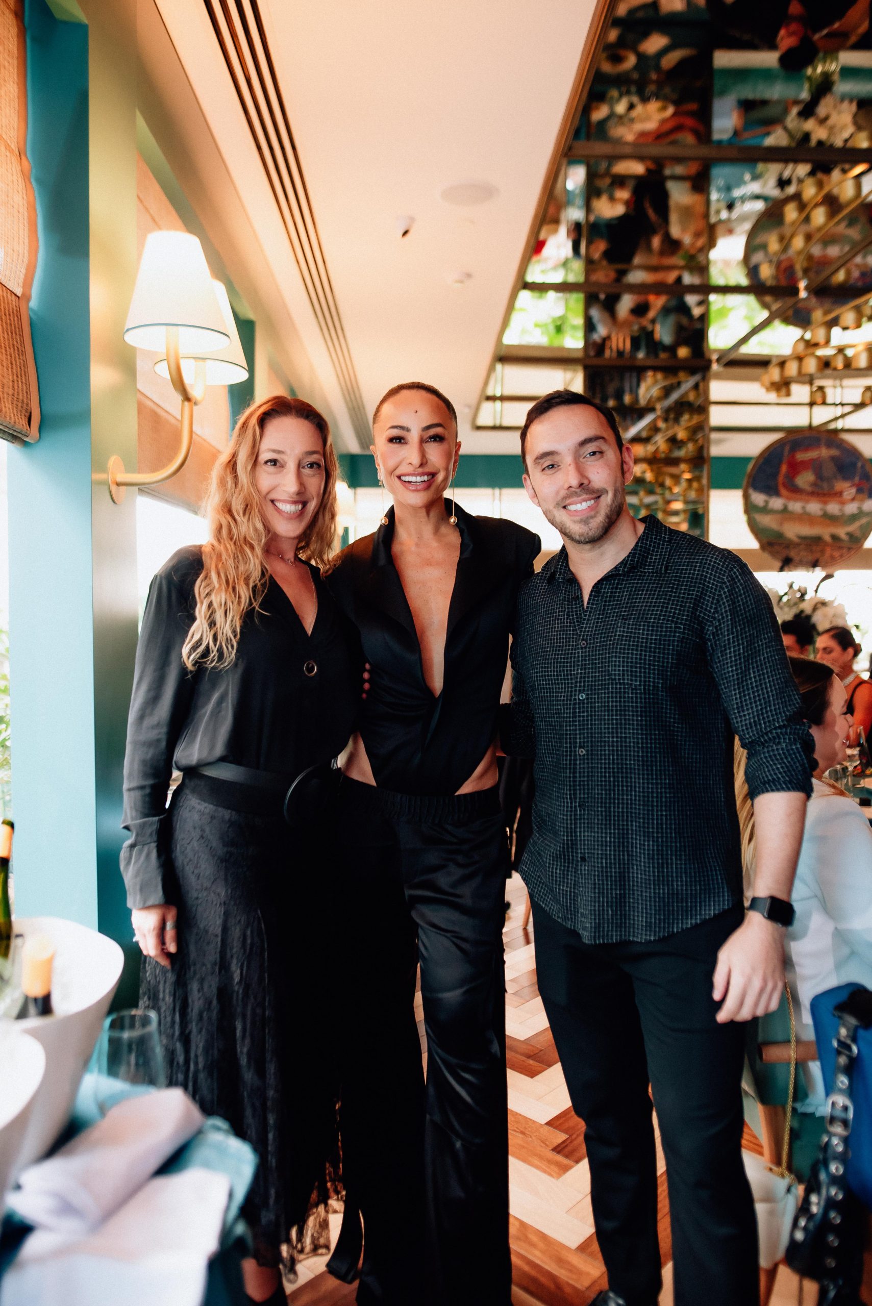 No momento, você está visualizando Almoço Sabrina Sato e Sephora com a presença de Astrid Fontenelle, Ticiane Pinheiro, Fernanda Motta