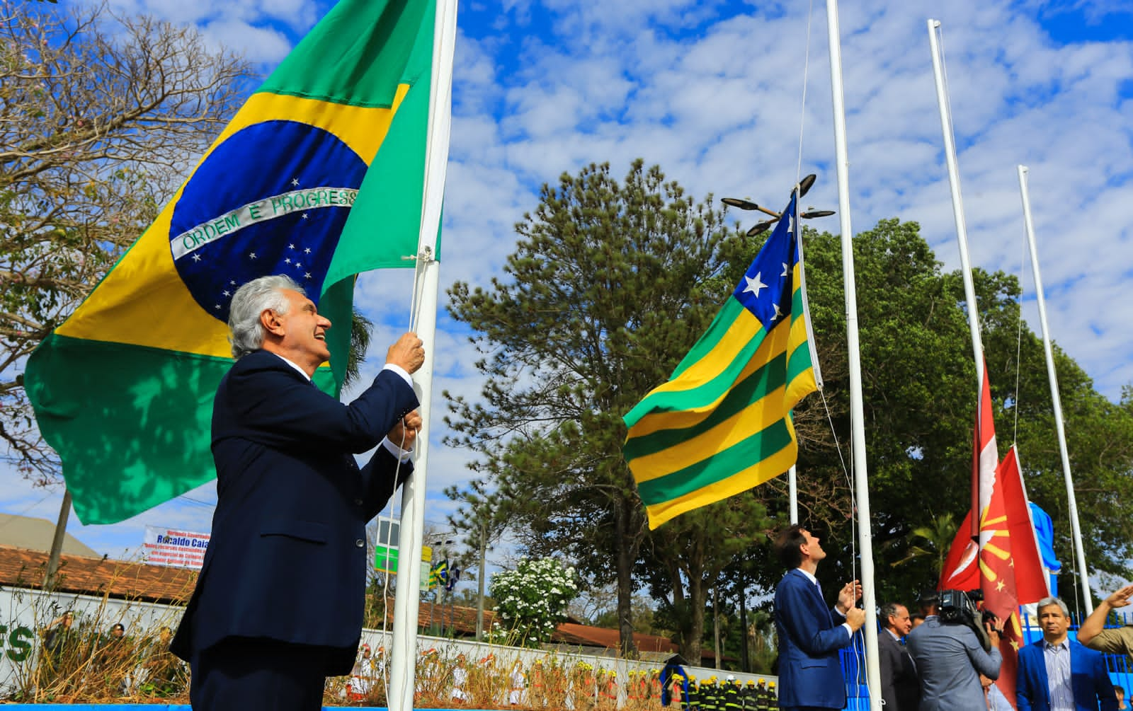 Você está visualizando atualmente Capital do Estado tem transferência simbólica para Santa Cruz de Goiás