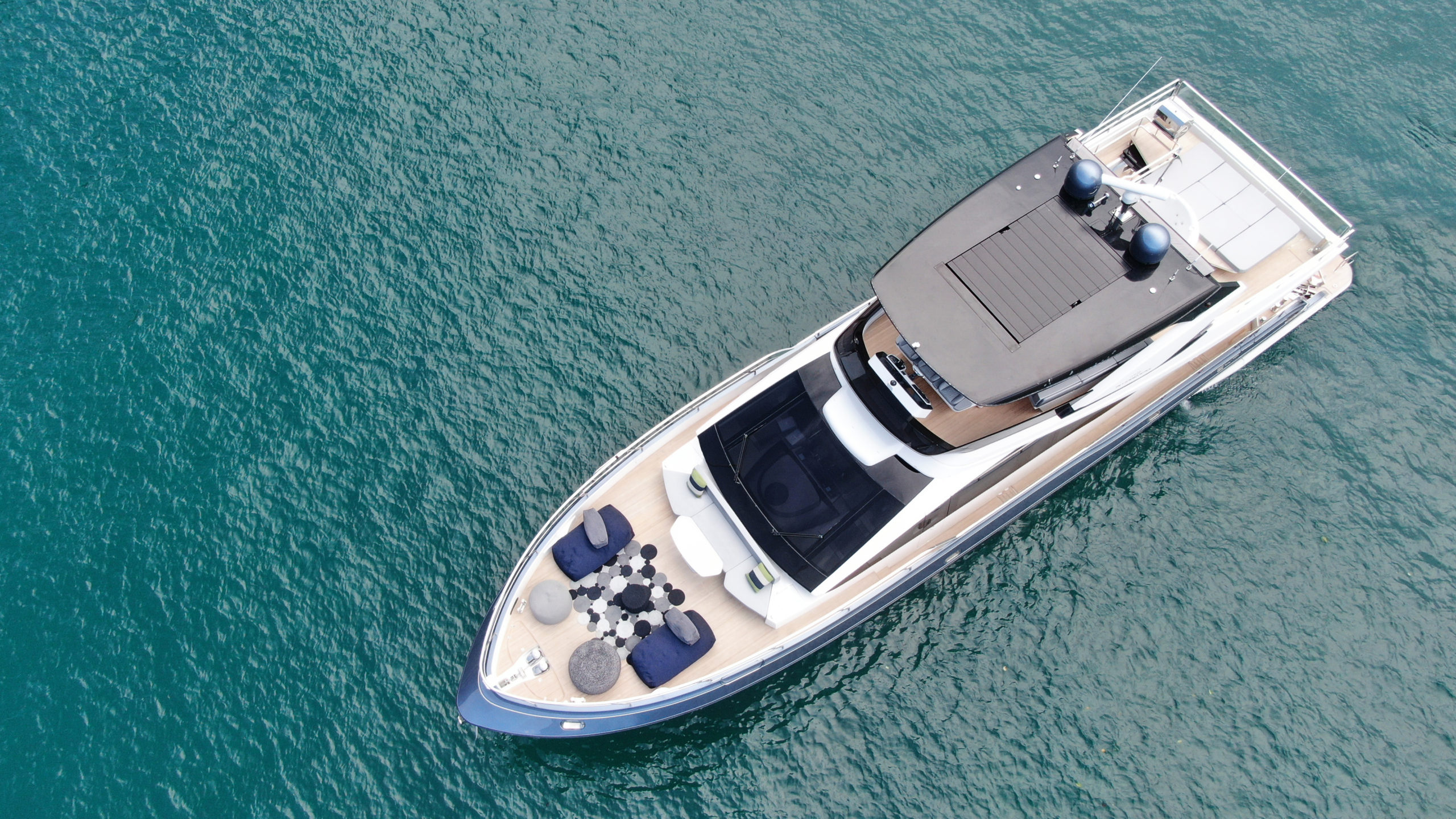 No momento, você está visualizando Intermarine lança linha de barcos HDF e apresenta dois novos modelos no Boat Show 2022