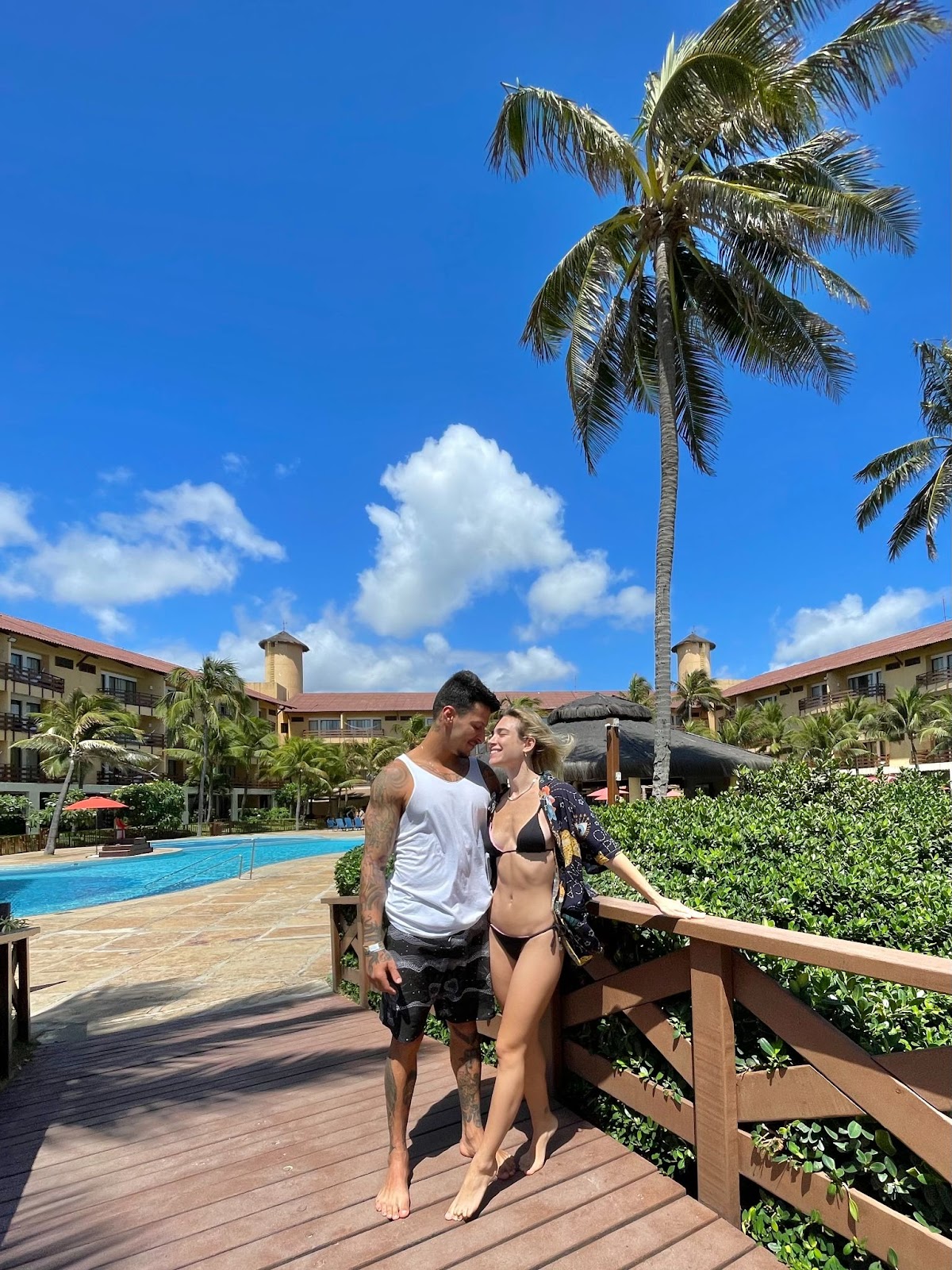 No momento, você está visualizando Sucesso na novela Pantanal, Marcela Fetter curte férias no Beach