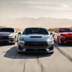 Ford Mustang de sétima geração redefine a experiência de dirigir e introduz nova versão Mustang Dark Horse