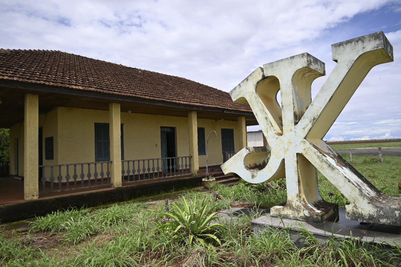 Você está visualizando atualmente Governo de Goiás celebra parceria para restaurar e reabrir Memorial Casa JK, em Anápolis