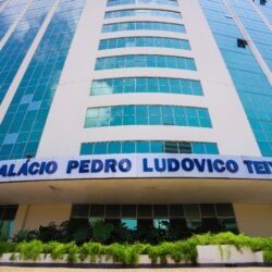 Governo de Goiás concede progressões para mais de 16 mil servidores em dezembro