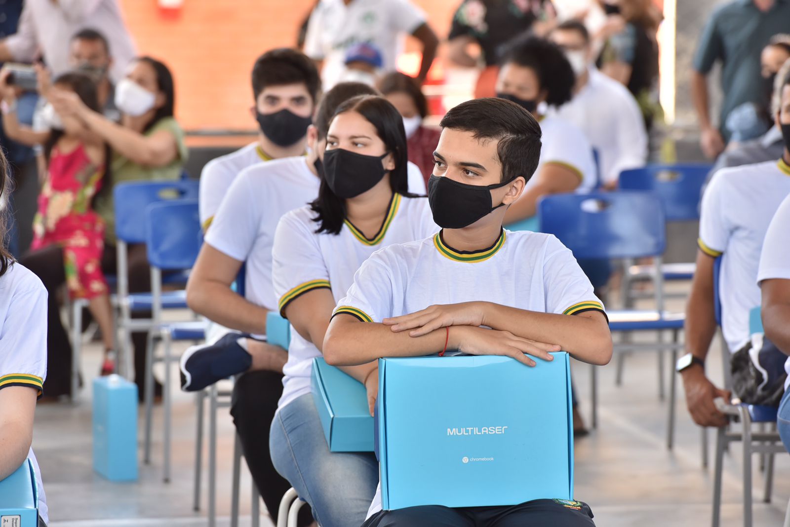 No momento, você está visualizando Investimento em tecnologia nas escolas estaduais somou R$ 602 milhões em 4 anos