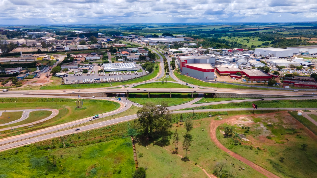 Você está visualizando atualmente Mais de 30 indústrias aderem ao Programa Desenvolve Goiás