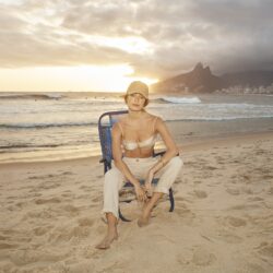 Reversa lança colaboração com ESC para lançamento de coleção de verão