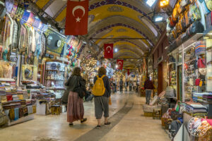 Leia mais sobre o artigo Grande Bazar, na Turquia, recebe quase 40 milhões de visitantes em 2022