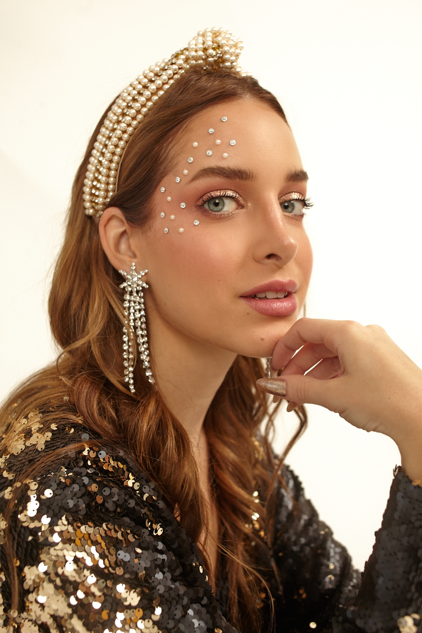 Você está visualizando atualmente <strong>Let It Shine: Carol Bassi apresenta seleção de looks para o Carnaval</strong>