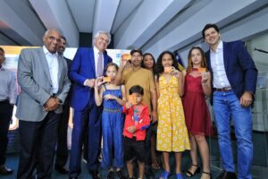 Leia mais sobre o artigo Caiado lança Cartão Família e inicia renovação da frota do transporte coletivo de Goiânia