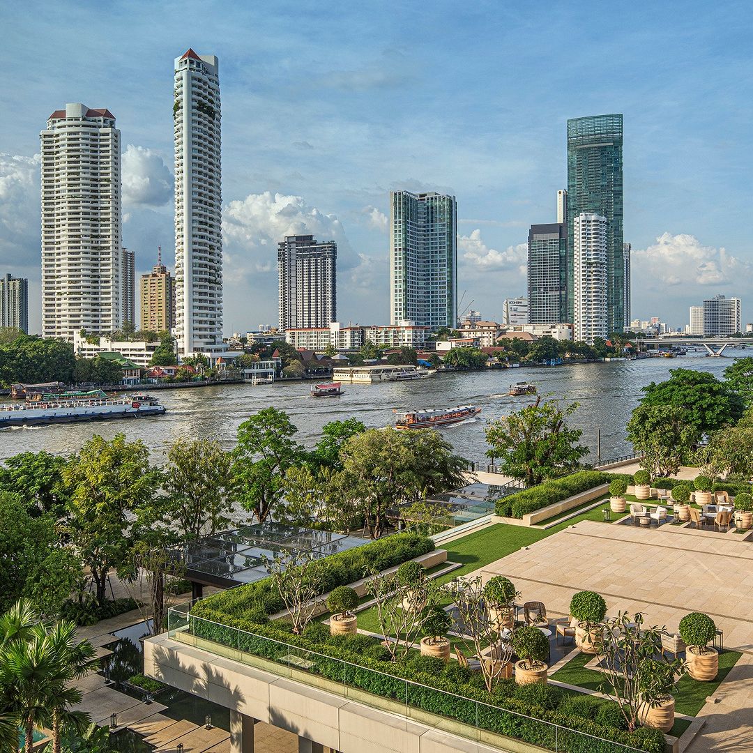 Você está visualizando atualmente Four Seasons Hotel Bangkok at Chao Phraya River é um centro de energia e estilo, o único urban resort no coração da um cidade tão vibrante