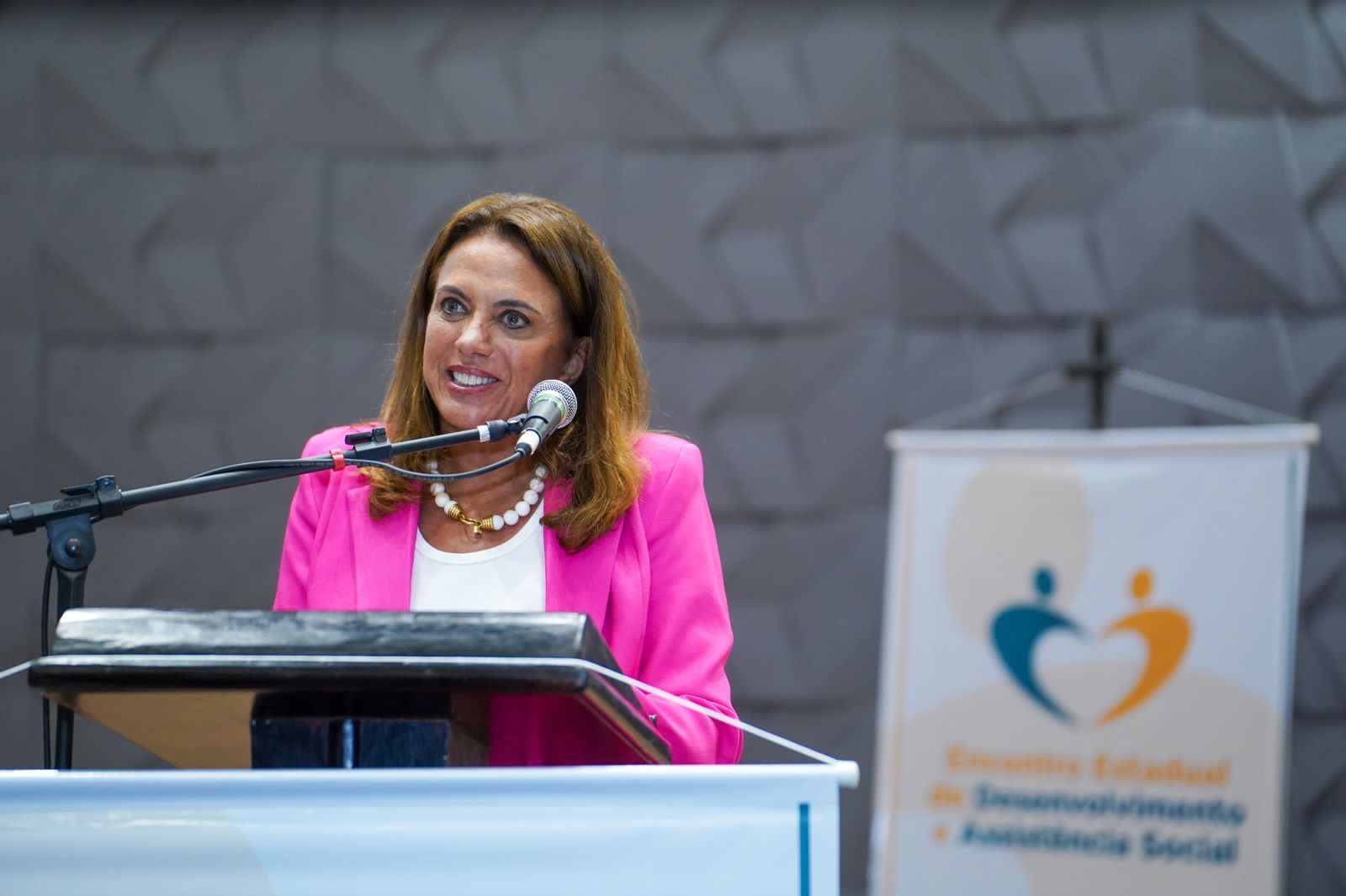 No momento, você está visualizando “Goiás hoje é exemplo para todo o Brasil”, diz Gracinha Caiado no Encontro de Desenvolvimento e Assistência Social