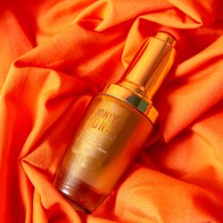 Sérum anti-idade, com origem natural e 100% vegano revoluciona cosméticos nacionais