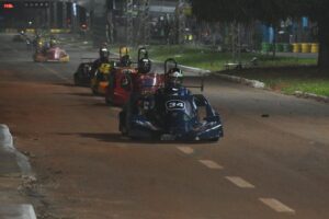 Leia mais sobre o artigo Segunda etapa da Fórmula 200 agita o Jardim Curitiba 3