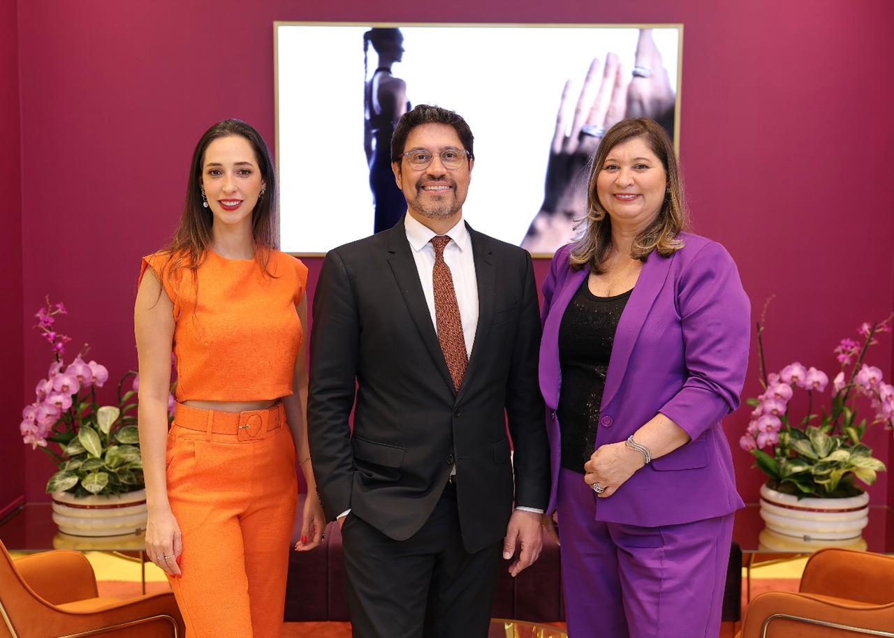 No momento, você está visualizando A Revista Stile e a Bulgari Flamboyant promoveram  almoço para celebrar o Dia das Mães