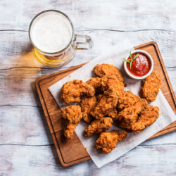 Asa de Frango Recheada com Bacon