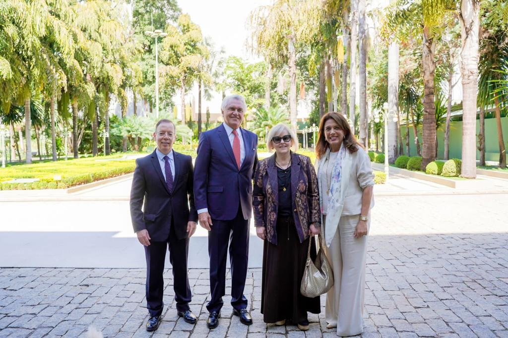 Você está visualizando atualmente <em>Caiado destaca parceria com Judiciário em encontro com Rosa Weber</em>