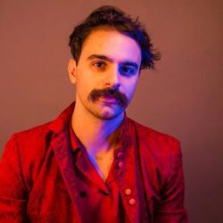 Unidades da Secult Goiás recebem feira e show de MPB neste sábado