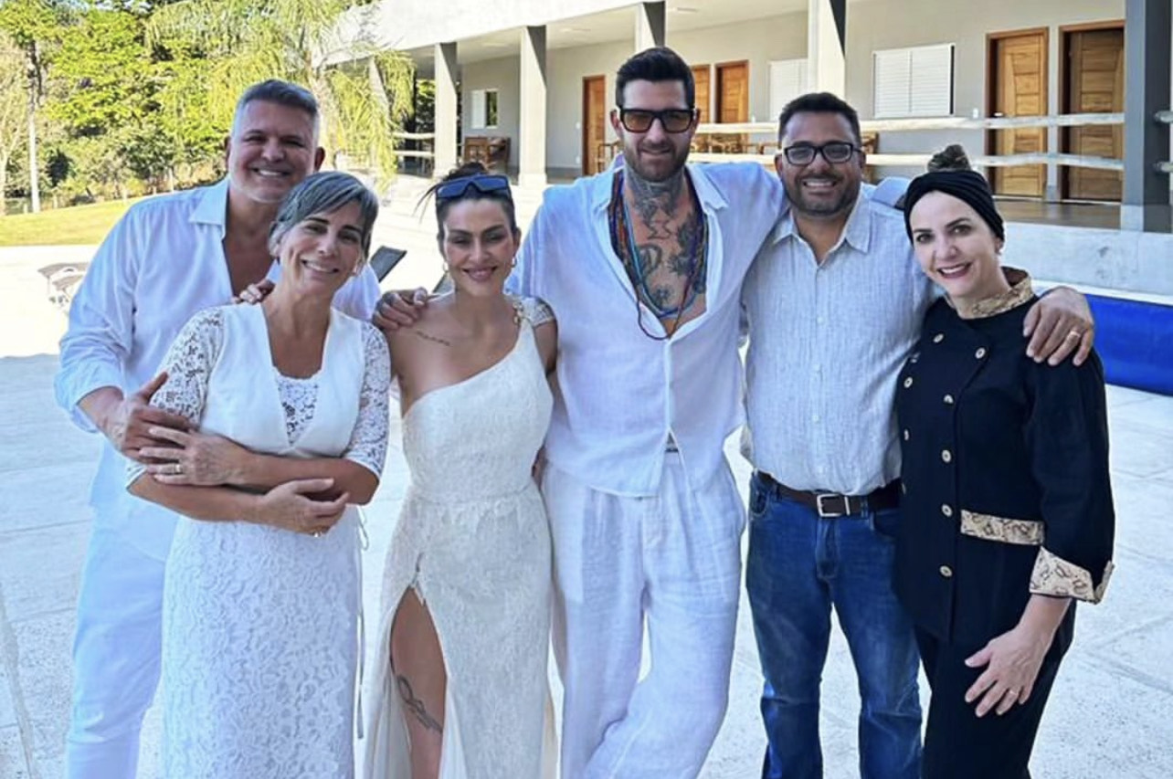No momento, você está visualizando Casamento Cleo Pires
