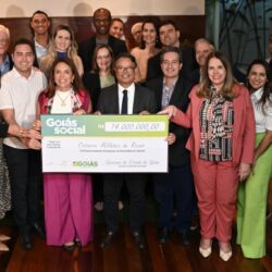 “Governador faz questão de trabalhar junto aos municípios”, diz Gracinha Caiado durante anúncio de repasse de R$ 14 milhões para Assistência Social das prefeituras