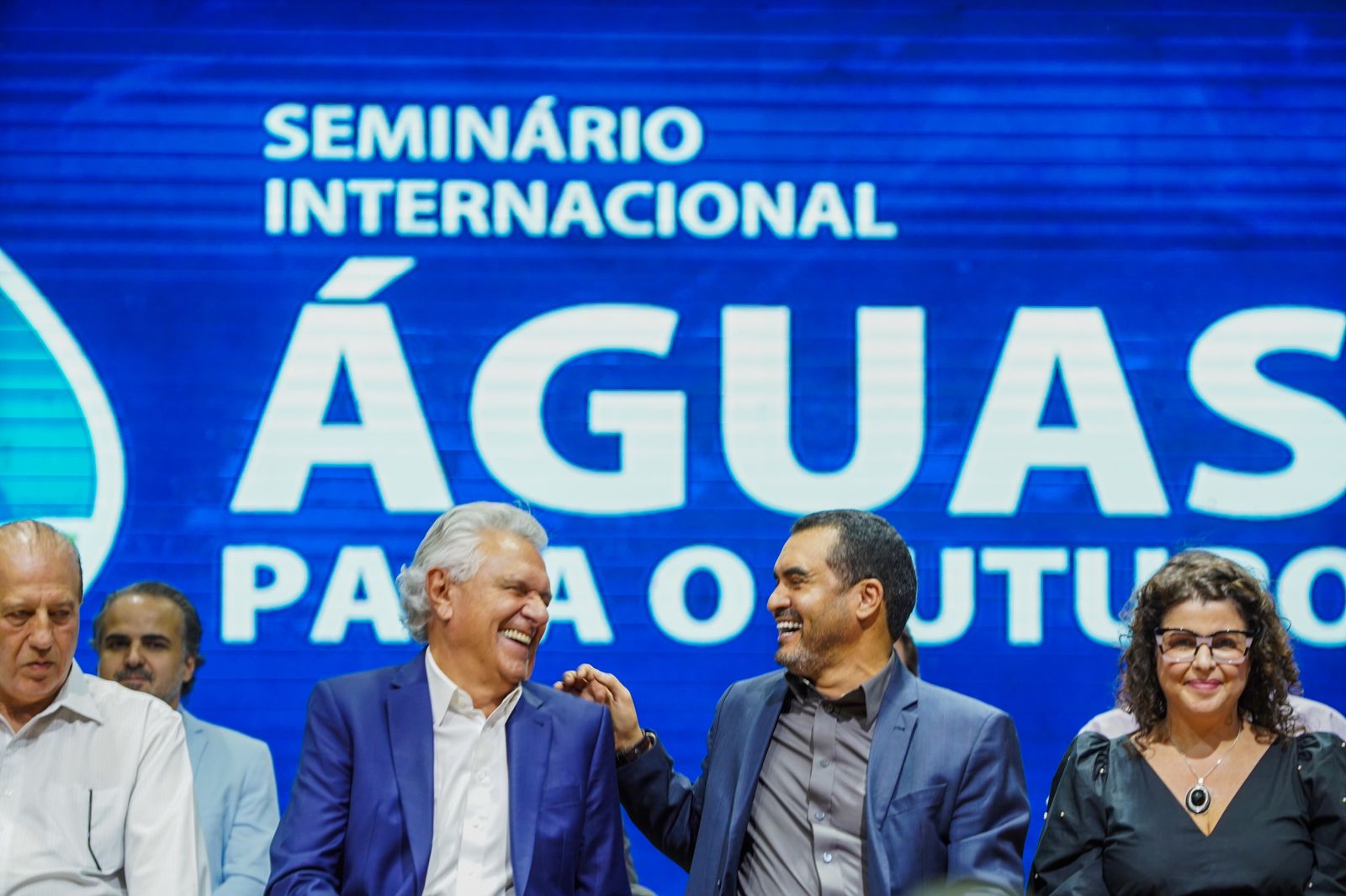 No momento, você está visualizando <em>Caiado assina pacto nacional pela governança da água e anuncia medidas para neutralizar emissões de carbono</em>