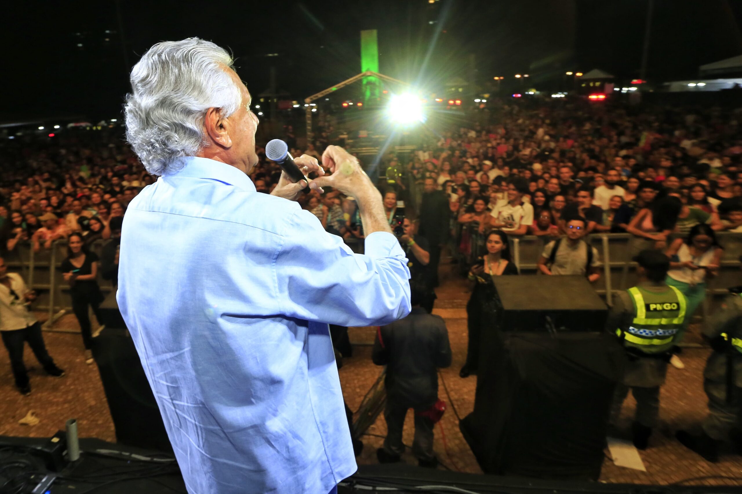 No momento, você está visualizando <em>“Goiás só chegou nesse patamar com a contribuição dos funcionários públicos”, afirma Caiado durante comemoração do Dia do Servidor</em>