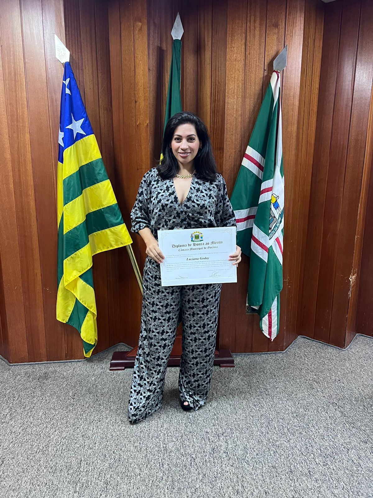 No momento, você está visualizando <em>Homenagem</em>