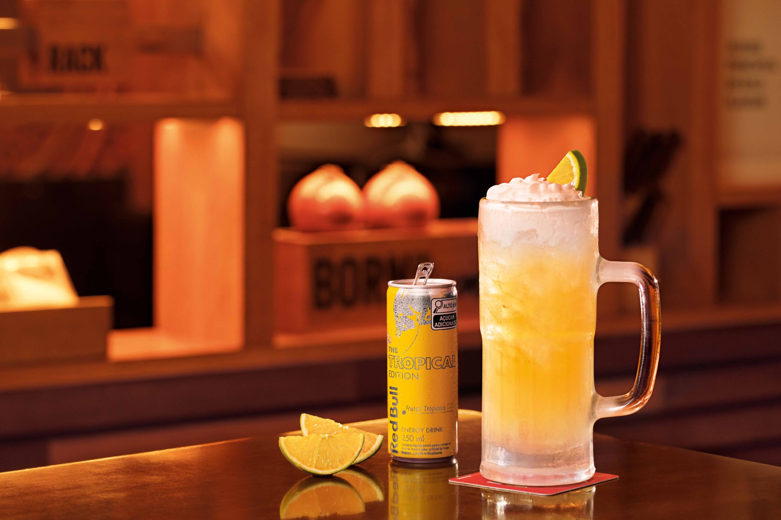 No momento, você está visualizando <strong>Outback lança drink com a cara do verão em parceria com a Red Bull</strong>