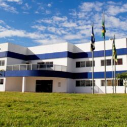 UEG recebe nota 4 e é recredenciada para oferecer cursos pelos próximos 10 anos