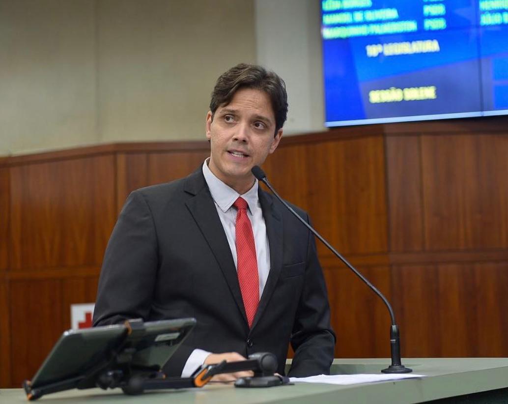 Você está visualizando atualmente <em>Marquinho Palmerston é o novo superintendente do Procon Goiás</em>