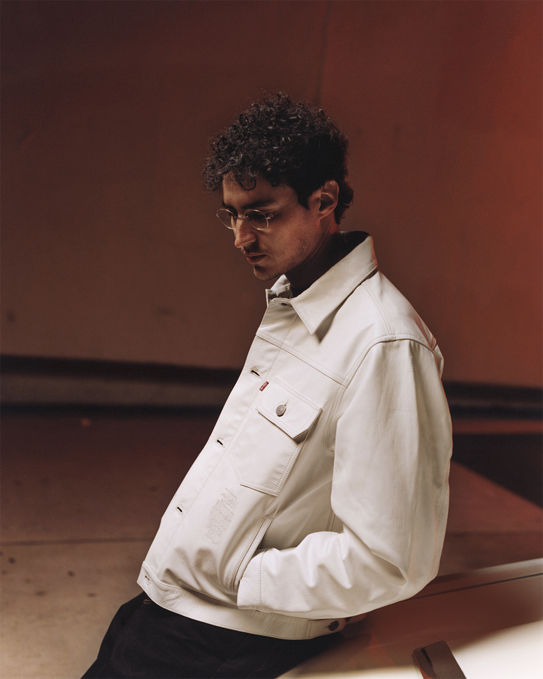 No momento, você está visualizando Levi’s® e Stüssy lançam terceiro drop da parceria que combina herança atemporal e streetwear