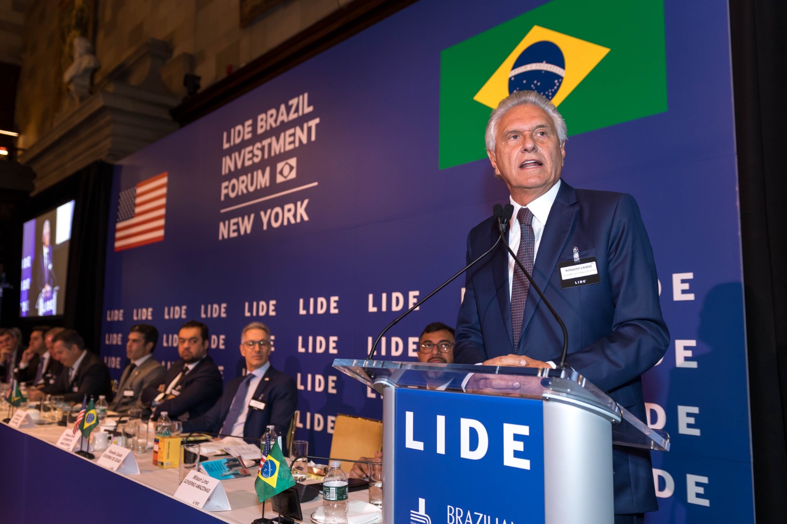 No momento, você está visualizando Caiado apresenta Goiás e defende autonomia dos estados em evento nos EUA