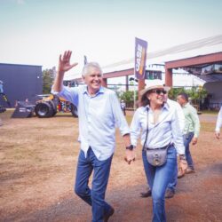 Caiado visita Agrishow em Ribeirão Preto e defende investimento em tecnologia para o campo