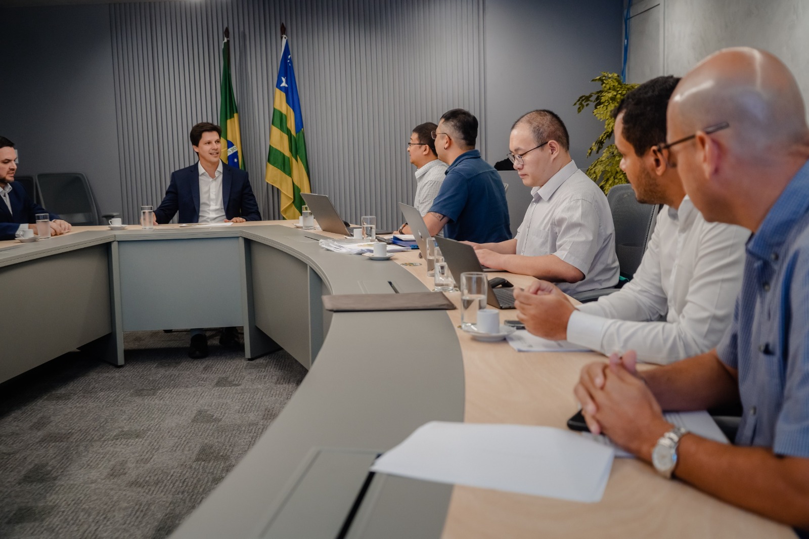 No momento, você está visualizando Empresa chinesa pode investir R$ 2 bilhões em Goiás