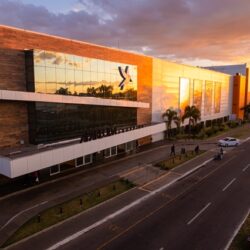 Ameaça no Ar estreia no cinema do Aparecida Shopping