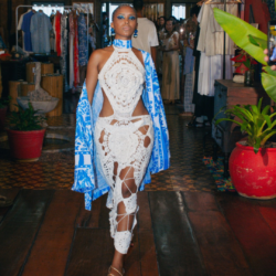 Nordestesse realizou desfile em celebração a Iemanjá e Oxum nas ruas do Carmo, em Salvador