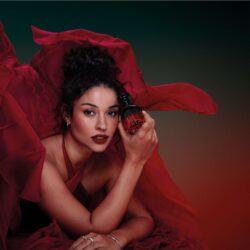 O Boticário reforça a expertise em perfumaria com intensidade e lança Floratta Red Passion, a versão mais intensa da linha Red, uma das mais queridas das consumidoras