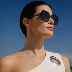 Isabeli Fontana estrela nova campanha da Pierre Cardin