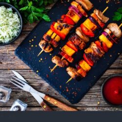 Churrasco de Carnaval: como aproveitar a folia sem sair de casa